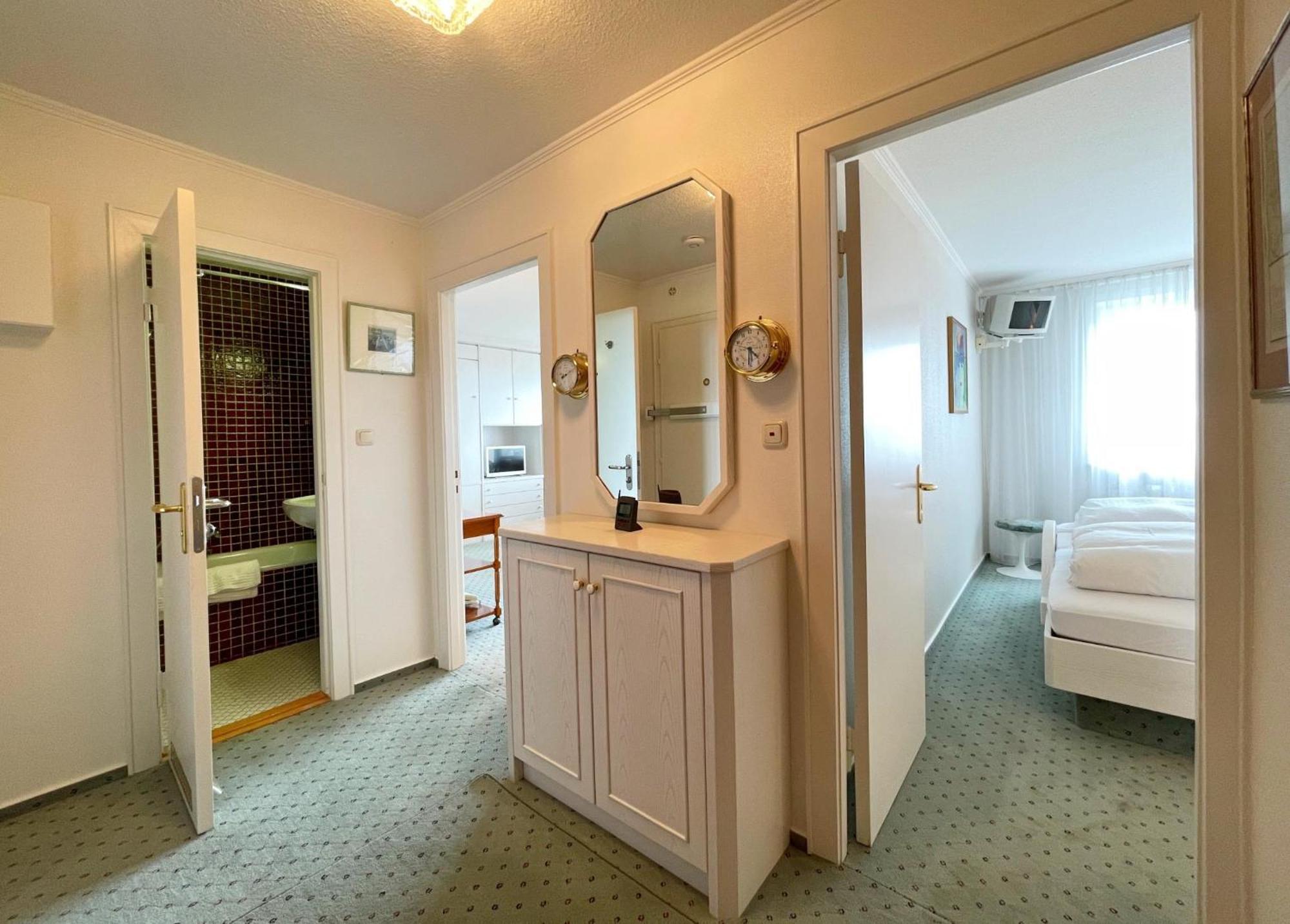 Ferienwohnung In Westerland Mit Meerblick Und Balkon Exterior photo